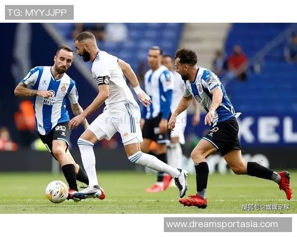 广州足球队领跑最新足球耐力排行榜前十名精彩表现引发关注